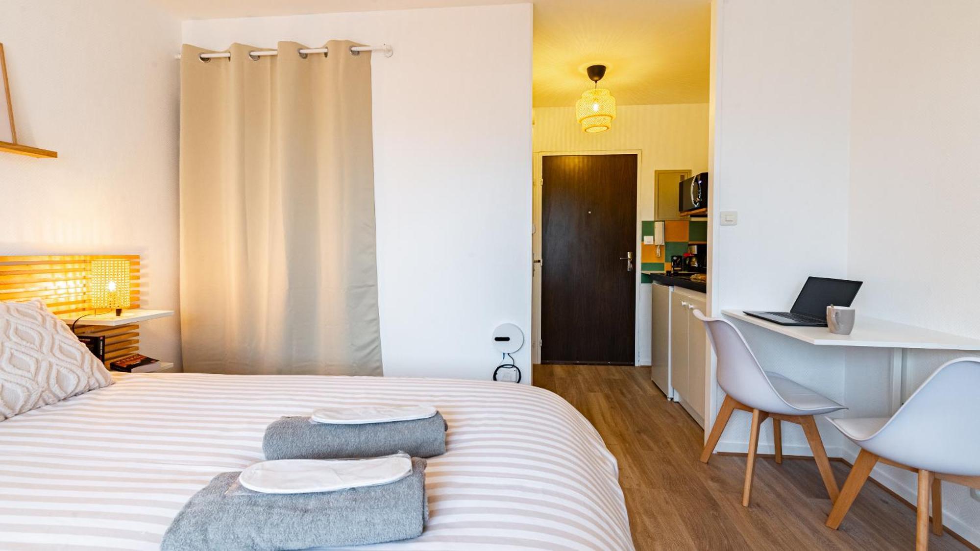 Apartment L De Lilou : Paisible / Confort /proche Centre Dijon